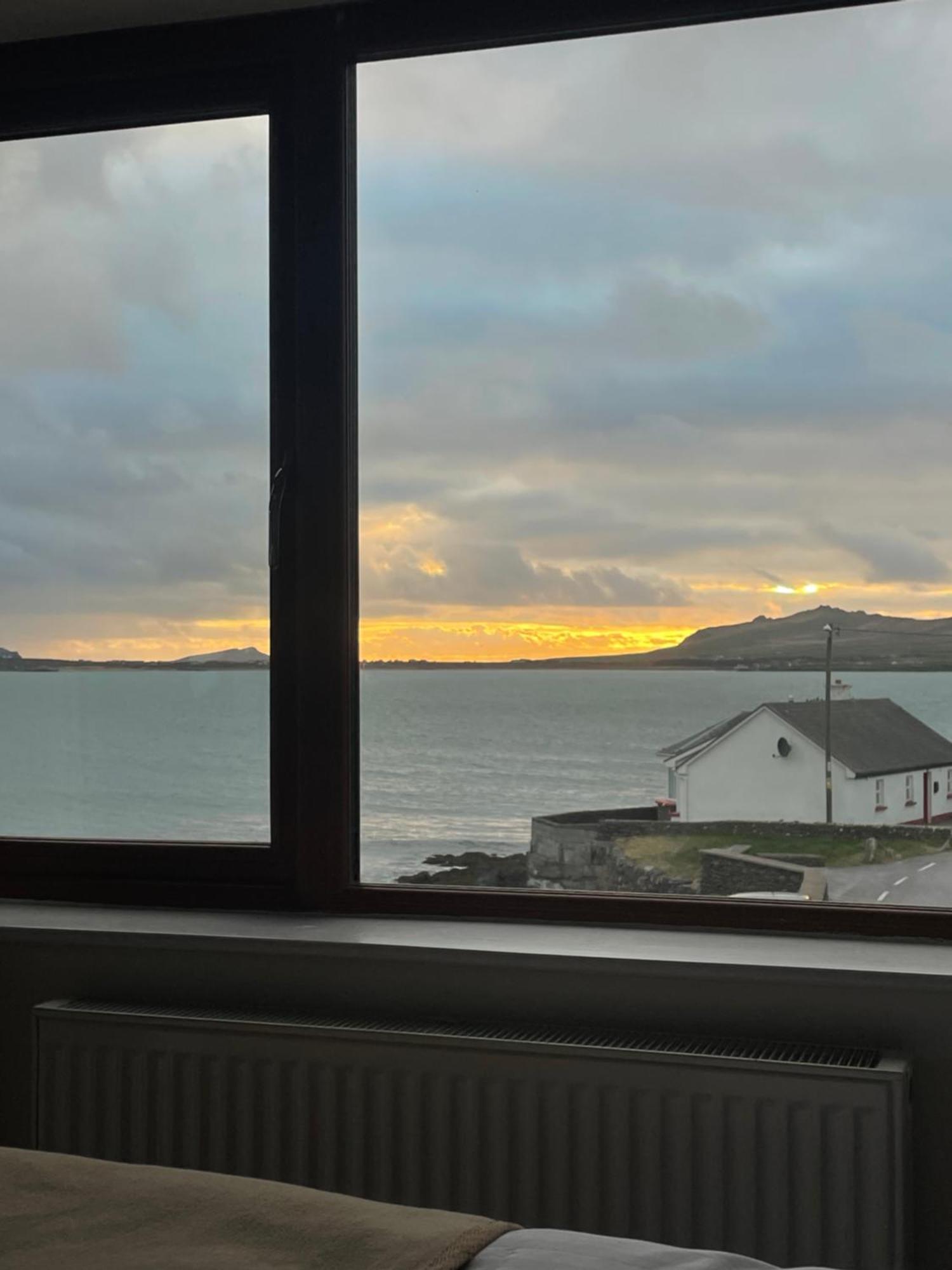 The Coastguard House @ Tigh T.P. Bed & Breakfast Ballydavid Bagian luar foto